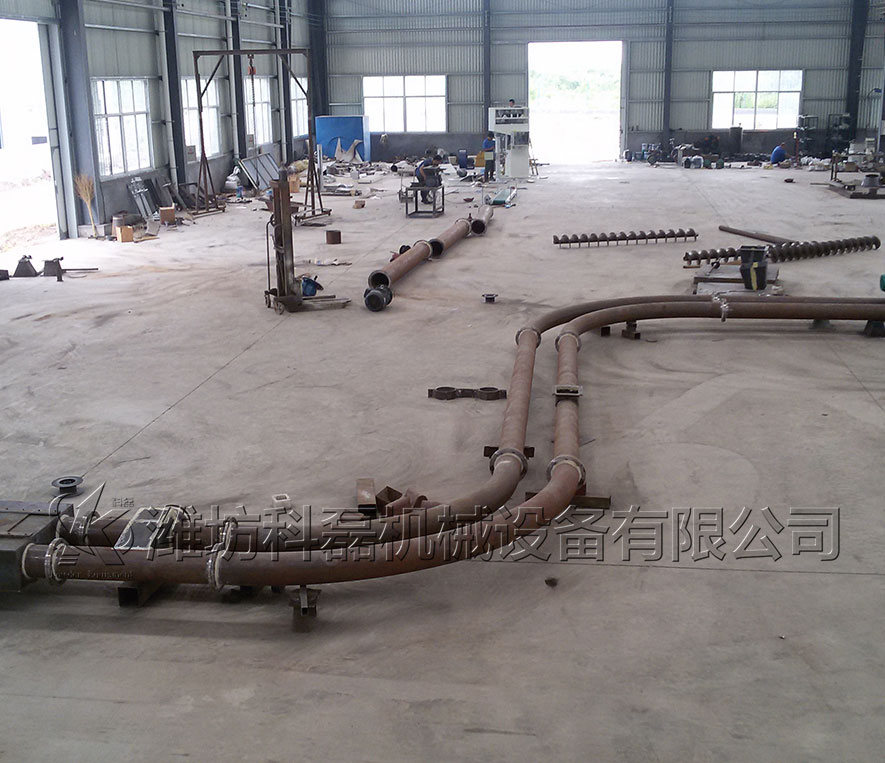 管鏈輸送機(jī)生產(chǎn)測試車間 第1張