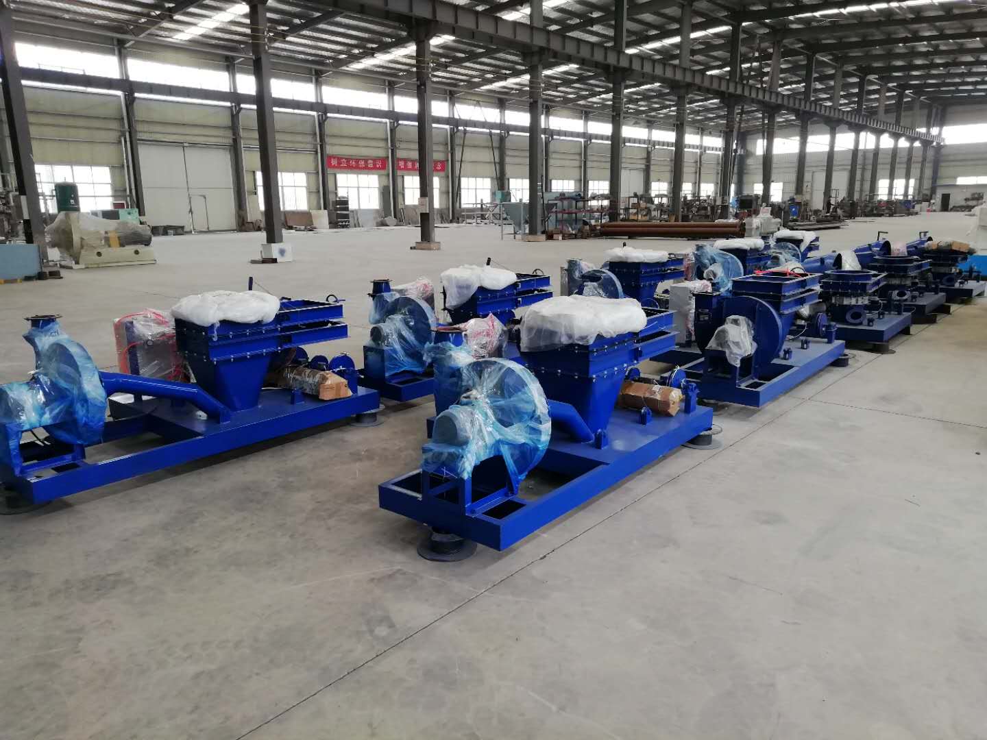 散裝機待發(fā)貨區(qū) 第1張